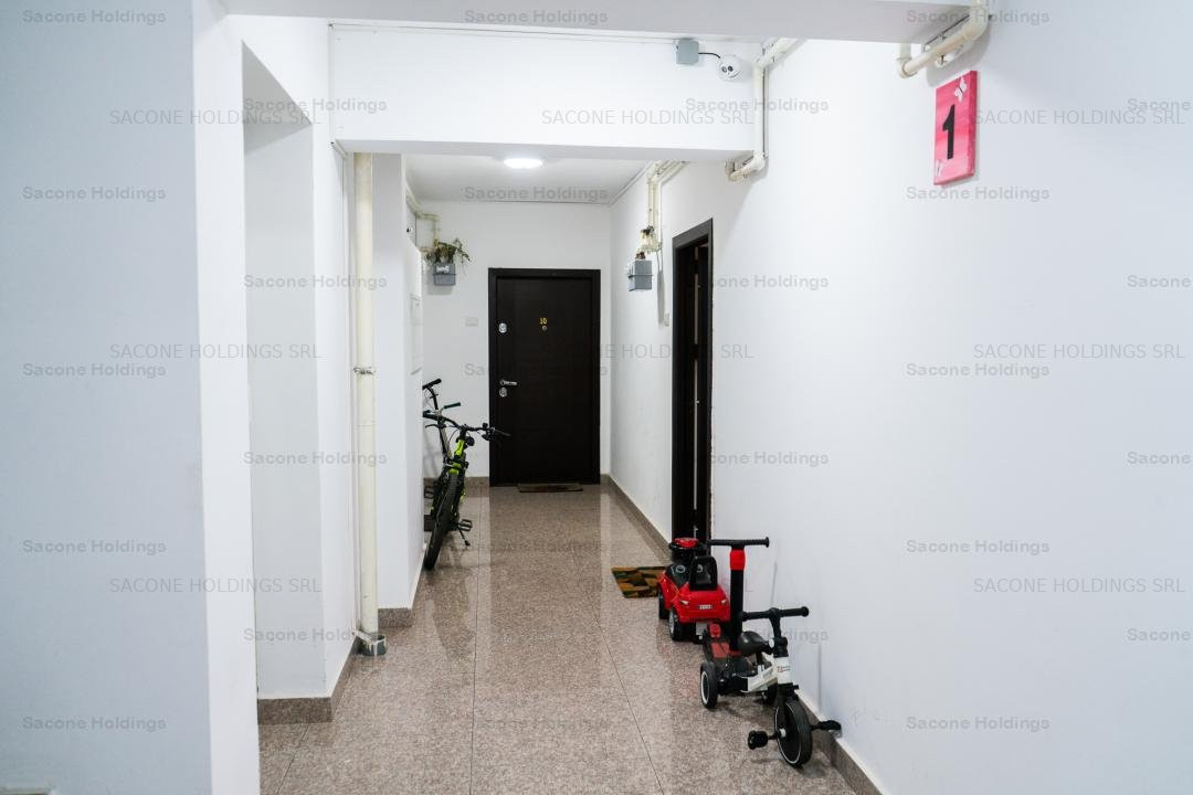 Apartament 3 camere decomandat cu parcare  zona Metalurgiei