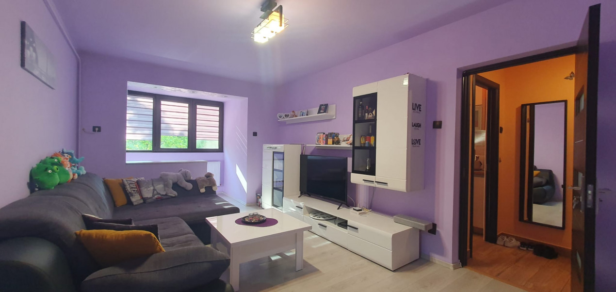 Apartamnet 2 camere renovat Piata Sudului 