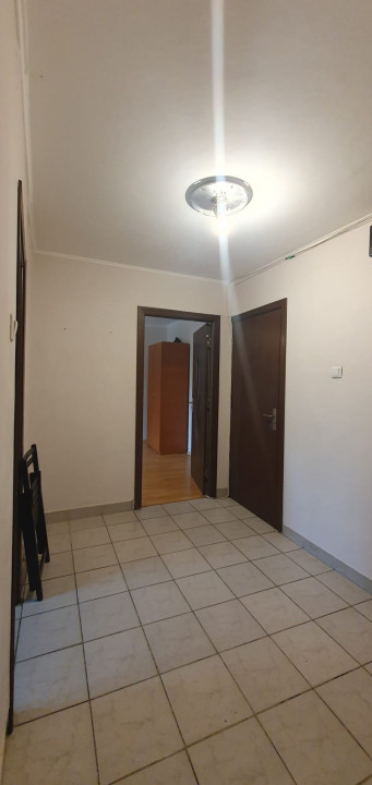 Apartament 3 camere luminos Rahova