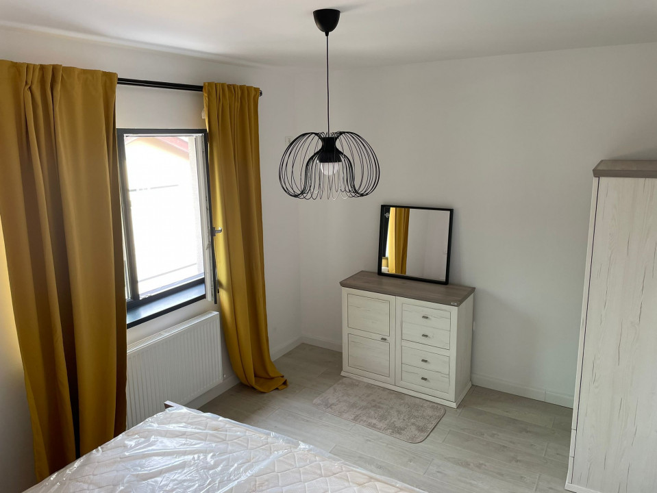 Apartament spatios cu balcon si parcare subterana Pipera