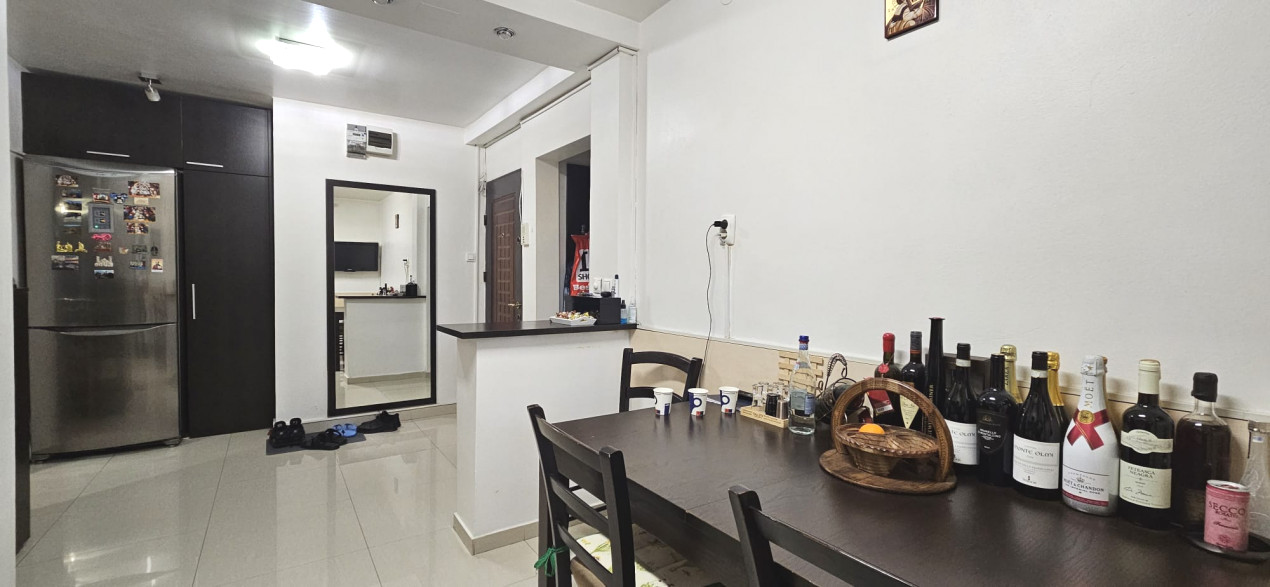 Apartament 3 camere RENOVAT Berceni 