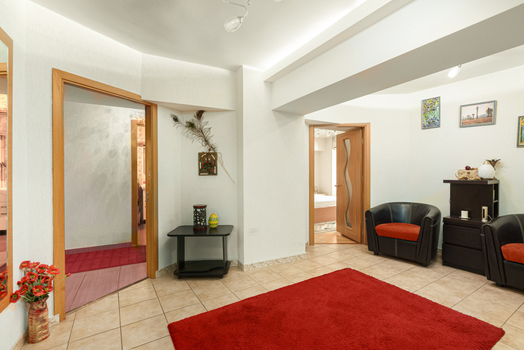 Apartament 4 camere vedere Bulevardul Unirii 