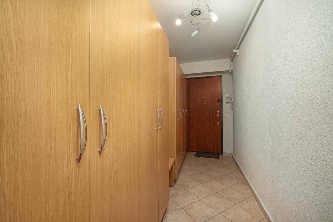 Apartament 4 camere vedere Bulevardul Unirii 