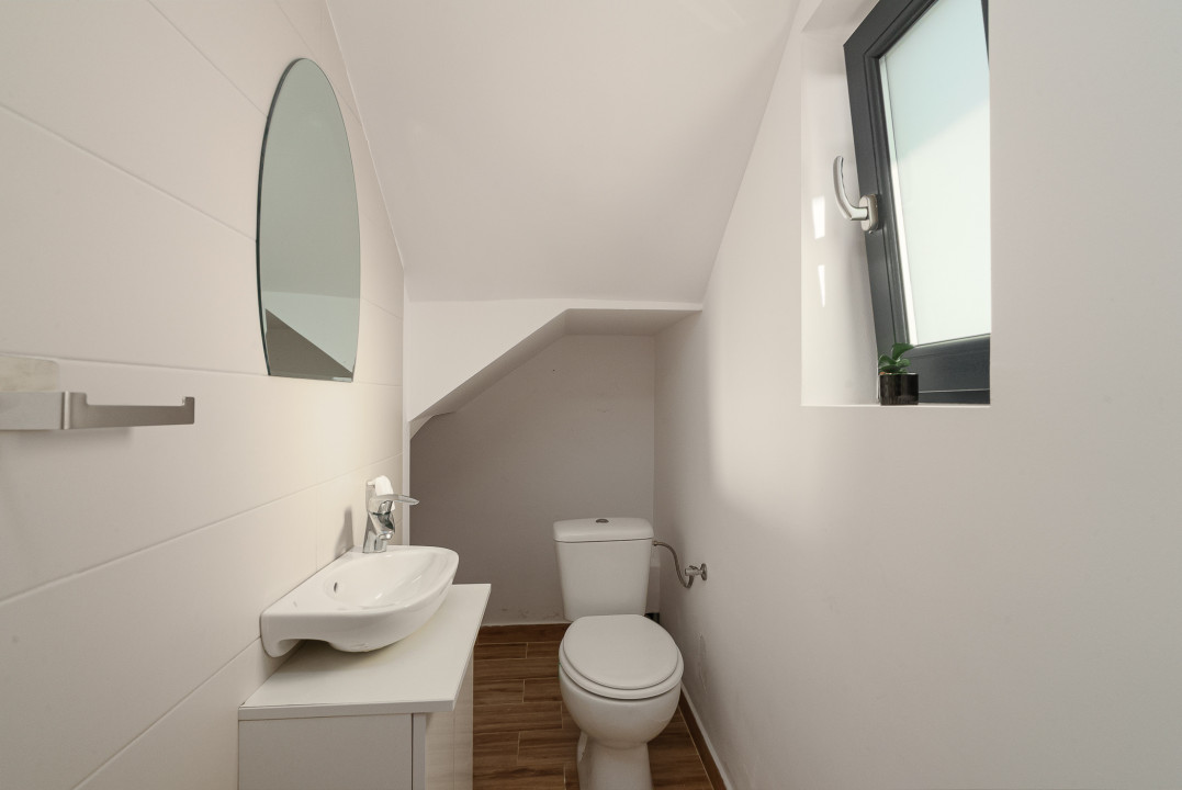 Vila moderna 3 camere complet mobilata curte prorpie Comuna Berceni