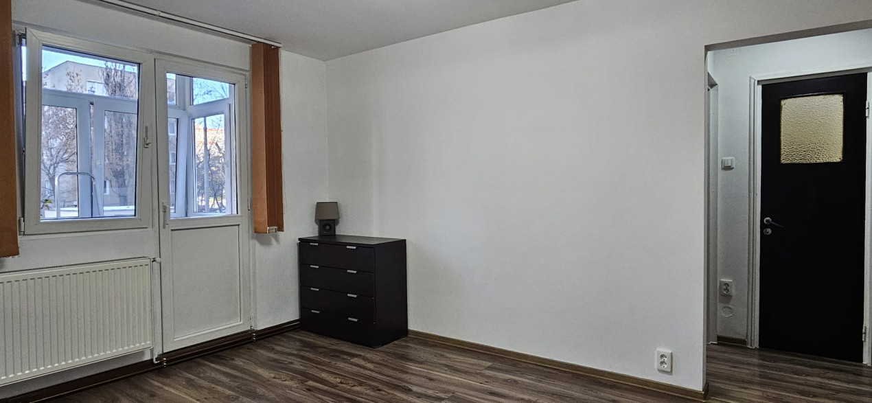 Apartament 2 Camere la Etajul 1 Piata Resita 