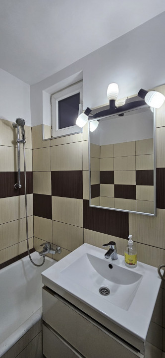 Apartament 2 Camere la Etajul 1 Piata Resita 