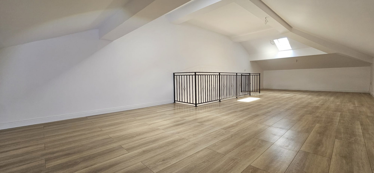 Oferta Vila P+E+M Ready To Move Chitila