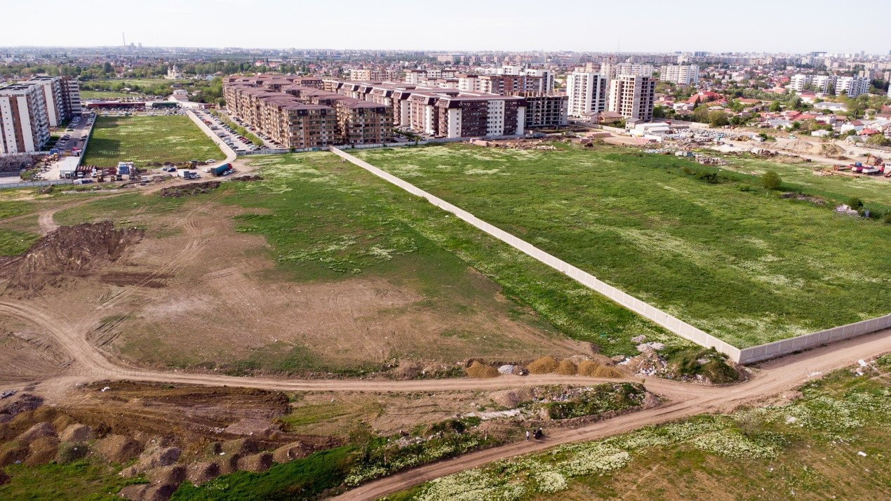 COMISION 0 Confort Urban Teren Intravilan ideal investitie