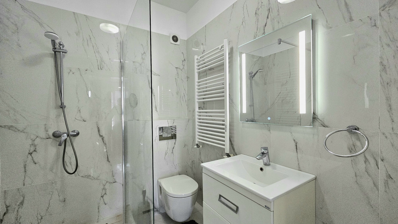Apartament complet cu vedere libera si parcare - terasa 200 mp
